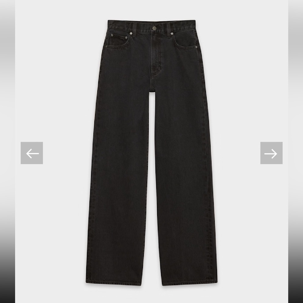 Aritzia - Denim Forum The Farrah Hi-Rise Wide Jean